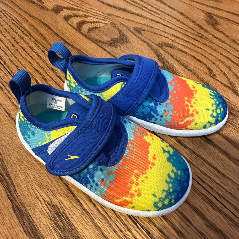 Speedo Kids' Colorful Water Shoes